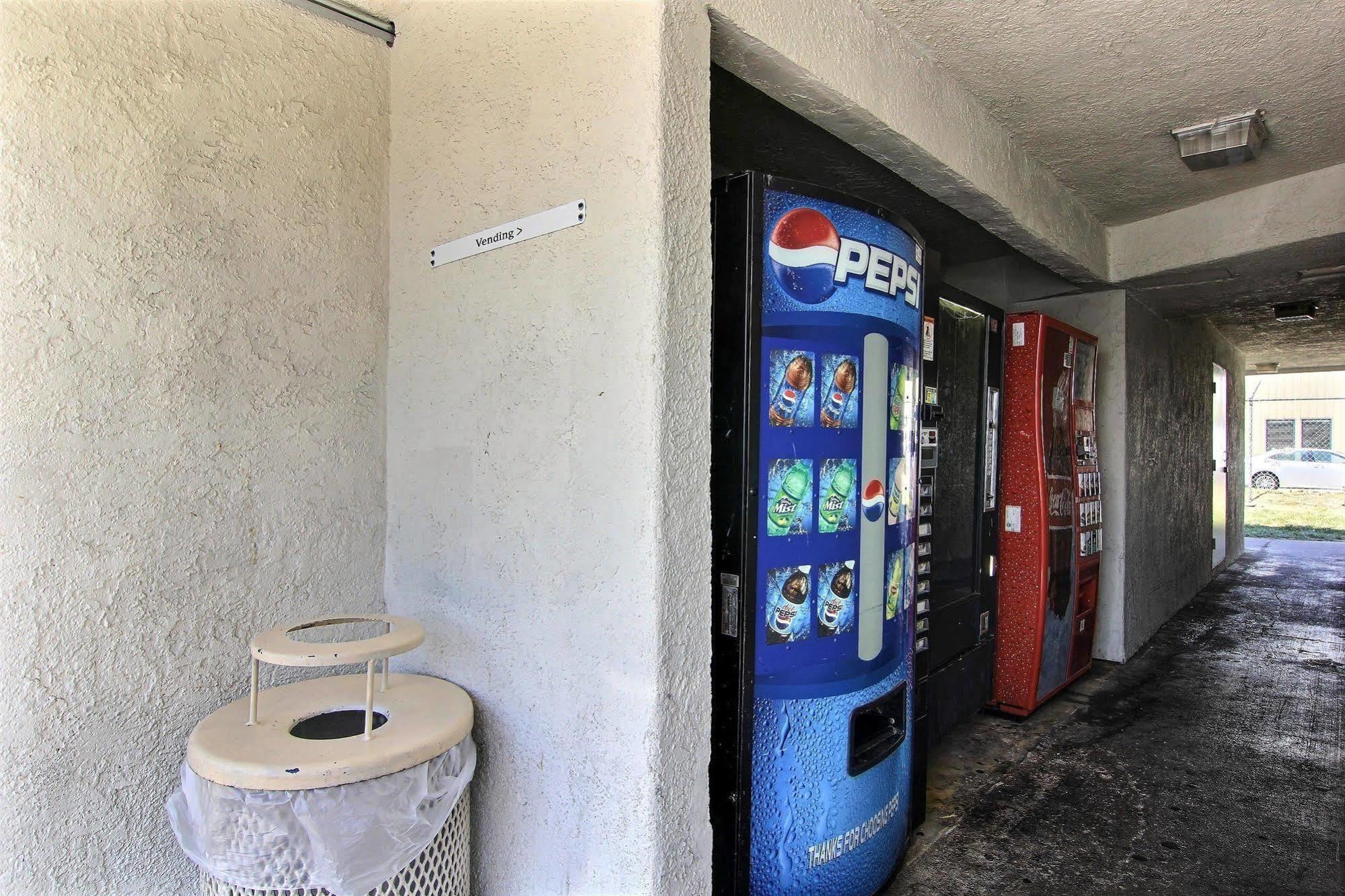 Motel 6-Austin, Tx Экстерьер фото
