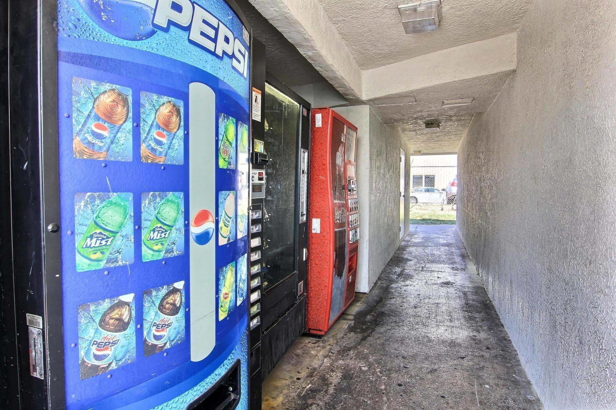Motel 6-Austin, Tx Экстерьер фото